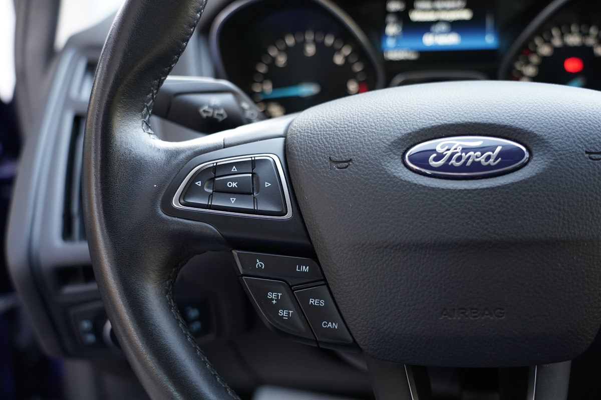 Ford
 Focus
 1,5 TDCI