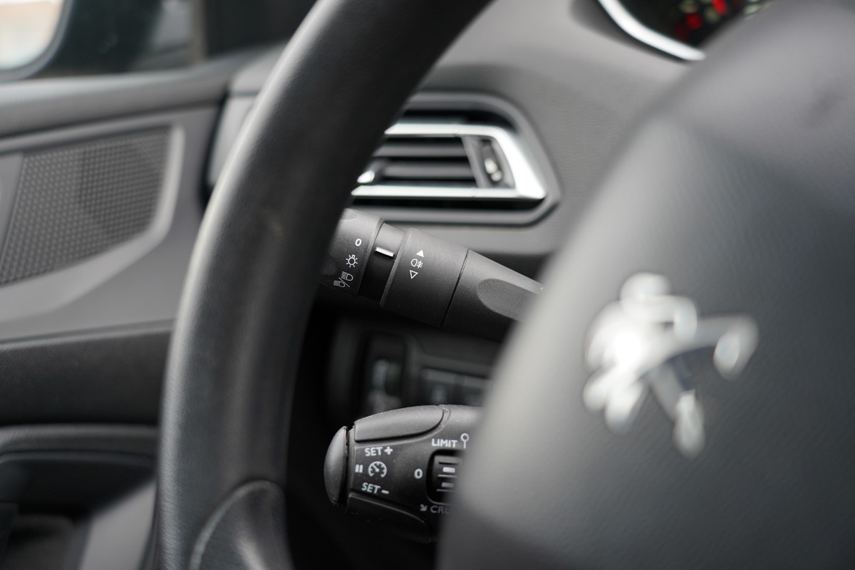 Peugeot 308 1.6 HDI