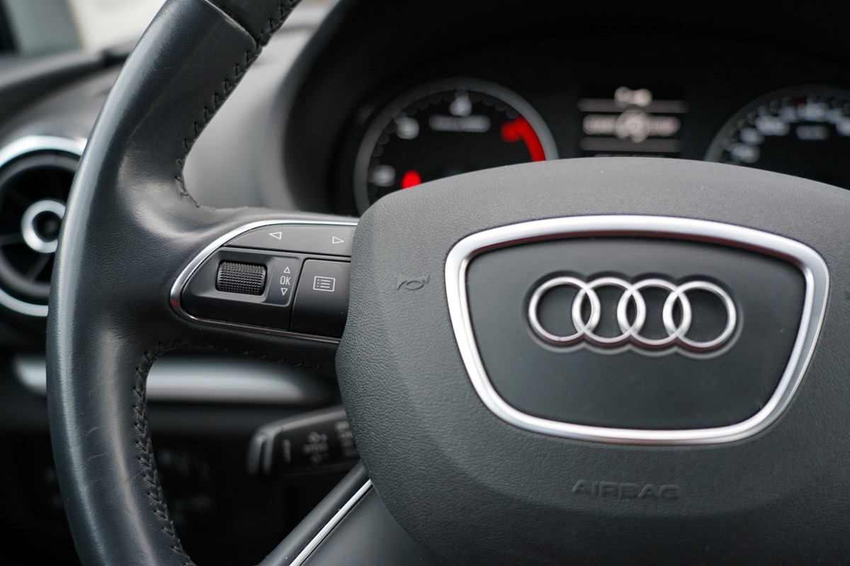 Audi A3
 2,0 TDI S-tronic
