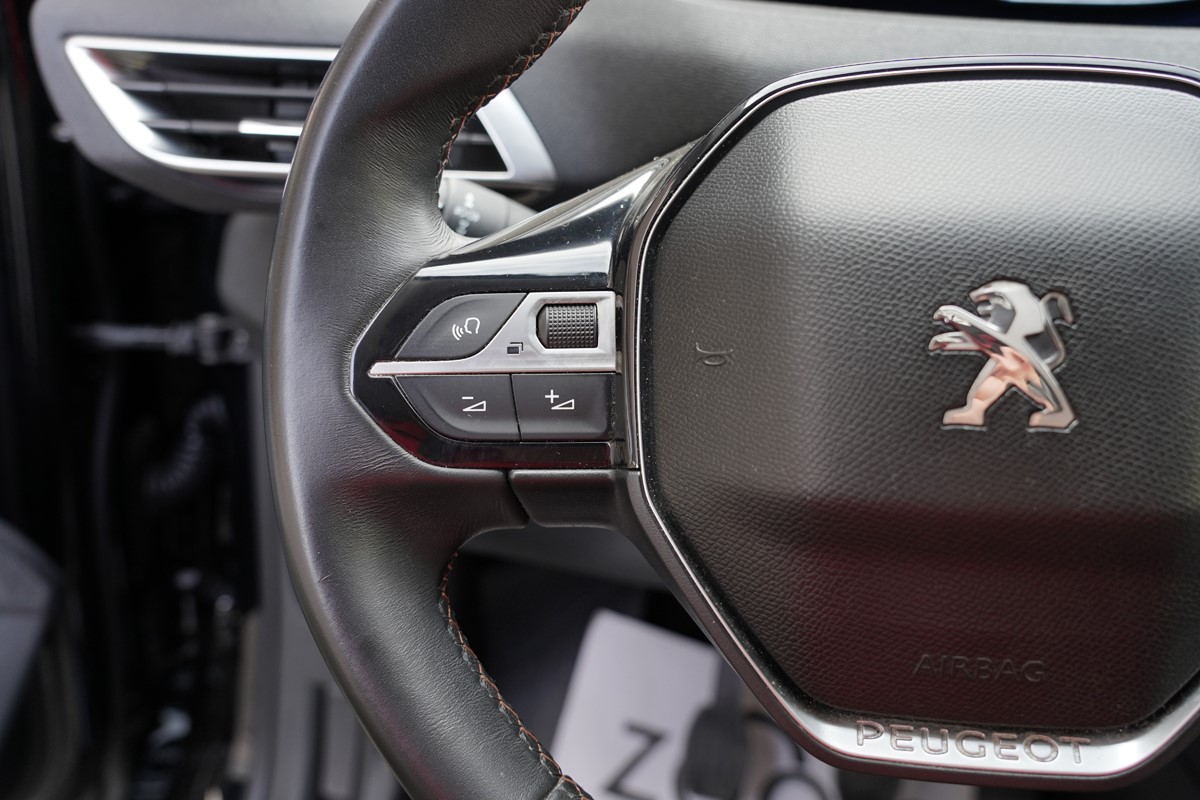 Peugeot 3008 1,6 BlueHDI