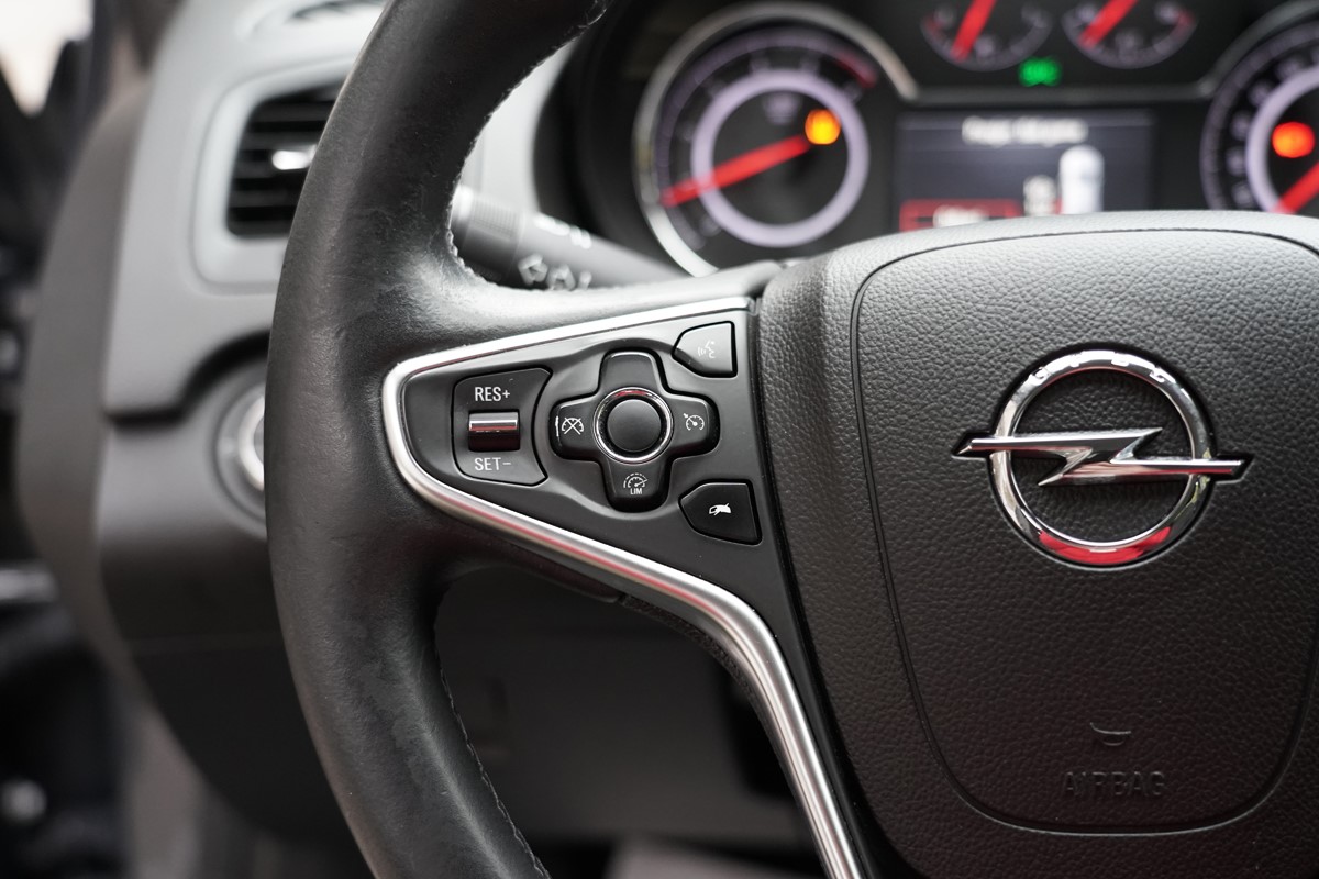 Opel Insignia 1.6 CDTI