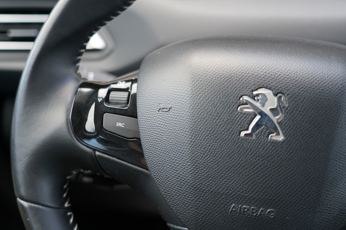 Peugeot 308 1,6 BlueHDI