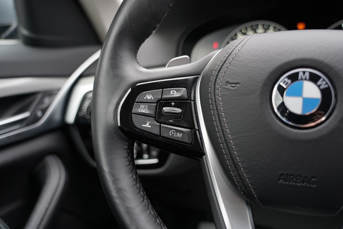 BMW
 5-Series 530D XDRIVE