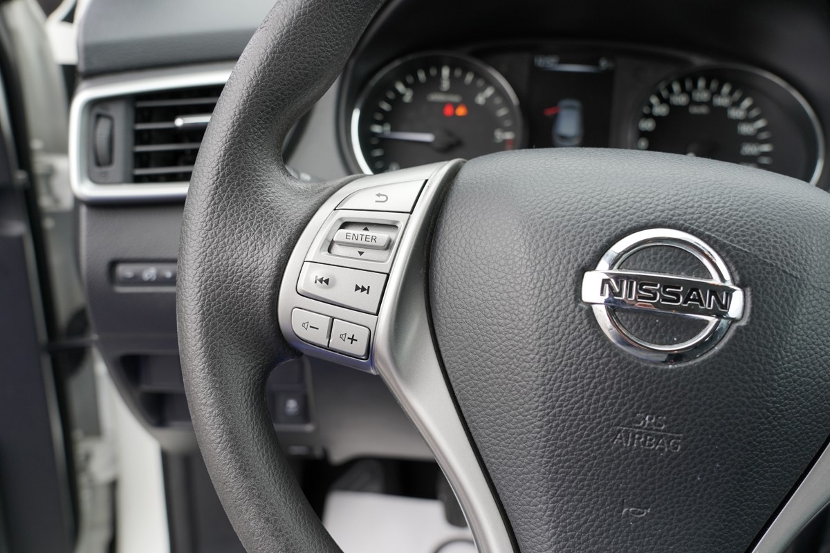 Nissan
 Qashqai 1.5 DCI
