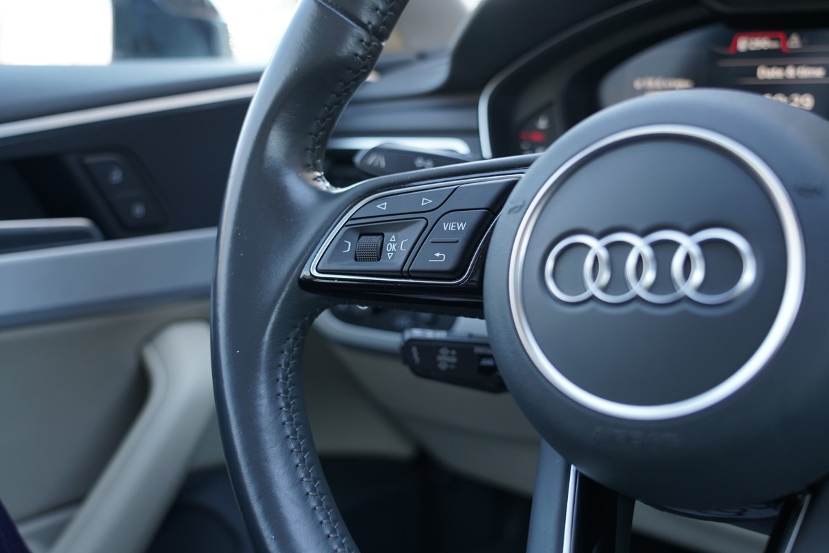 Audi A5
 2.0 TDI Sportback