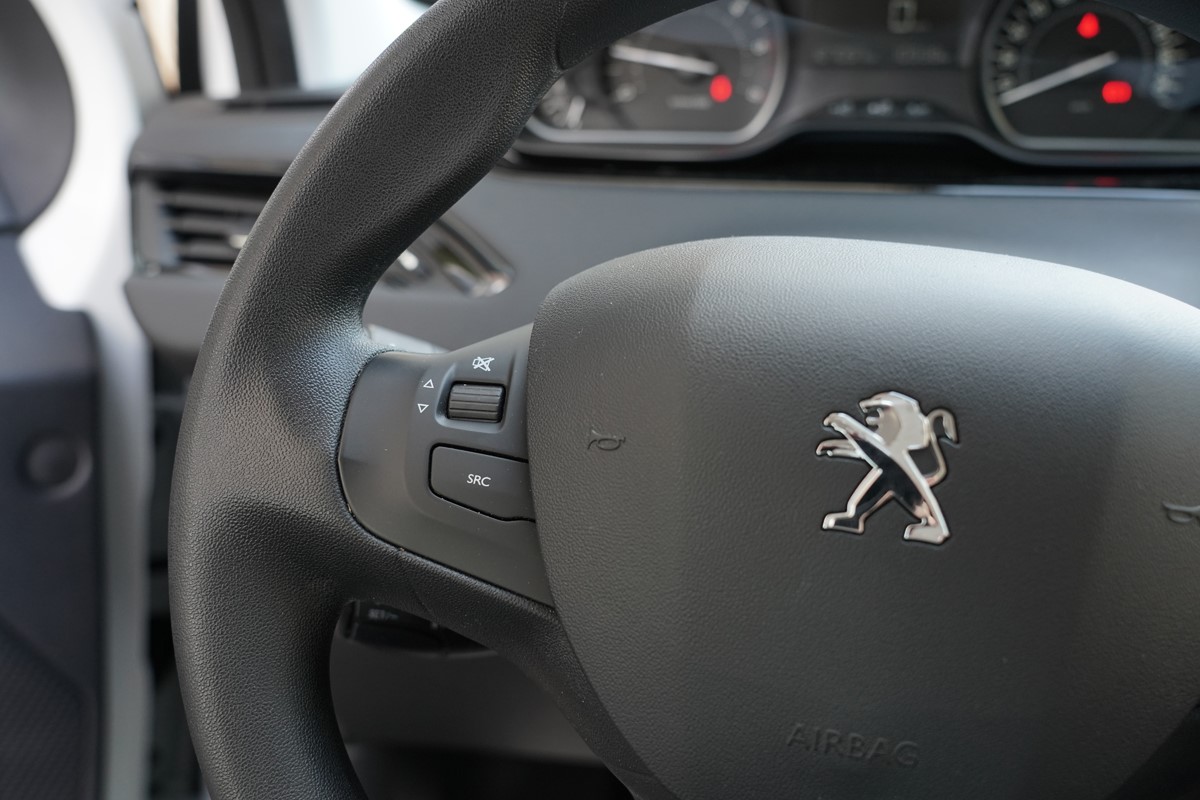 Peugeot 208 1,6 BlueHDI