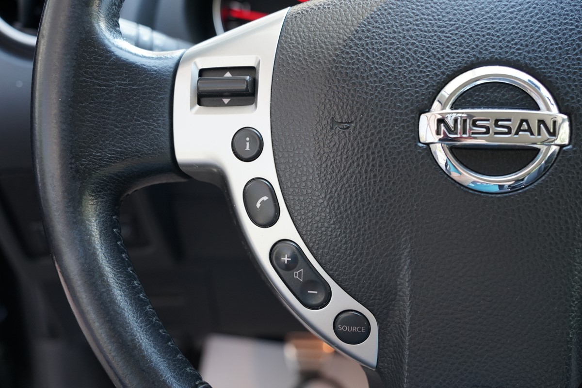 Nissan
 Qashqai +2 1.6 dCi 7 Sjedala