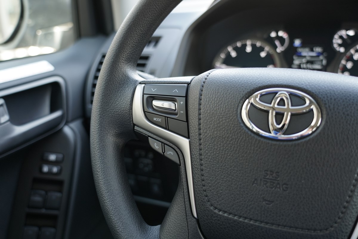 Toyota
 Land Cruiser
 2,8 D-4D