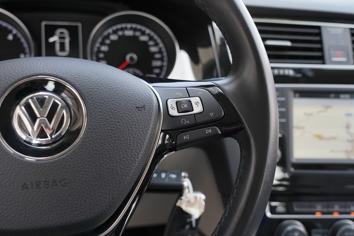 Volkswagen Golf 1.6 CRTDI  HIGHLINE