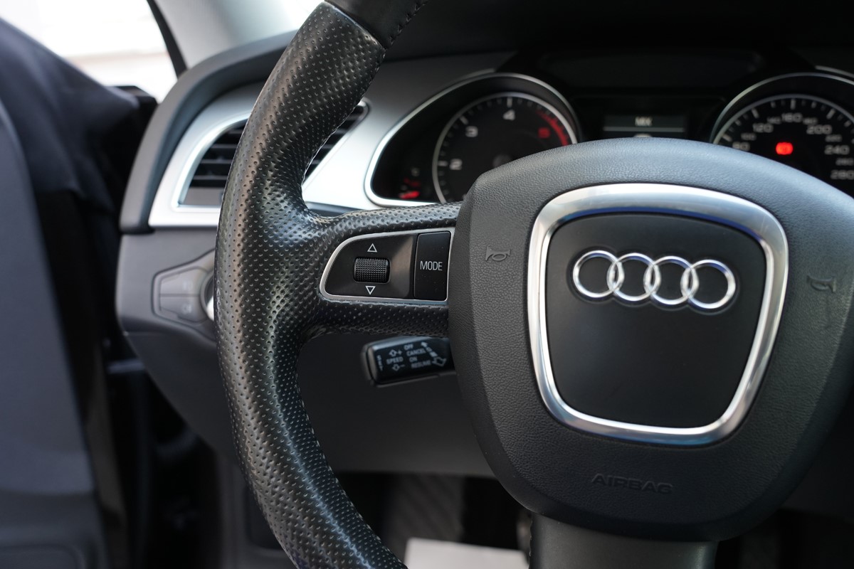 Audi A5
 2.0 TDI
