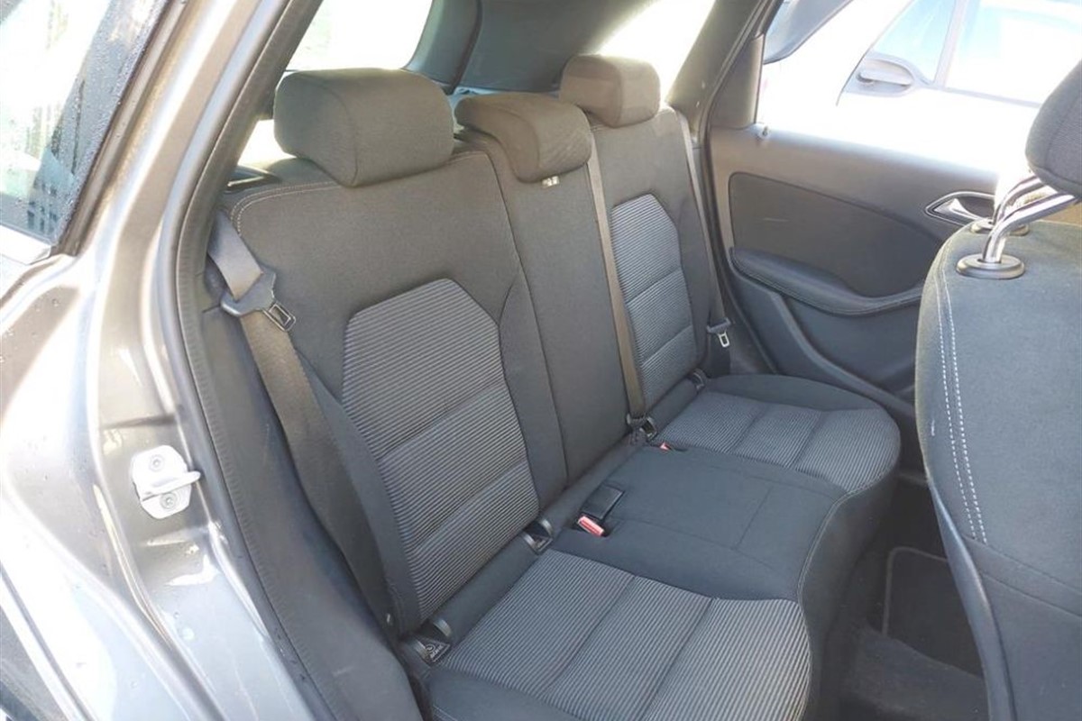 Mercedes-Benz B-Class 160d Business Edition