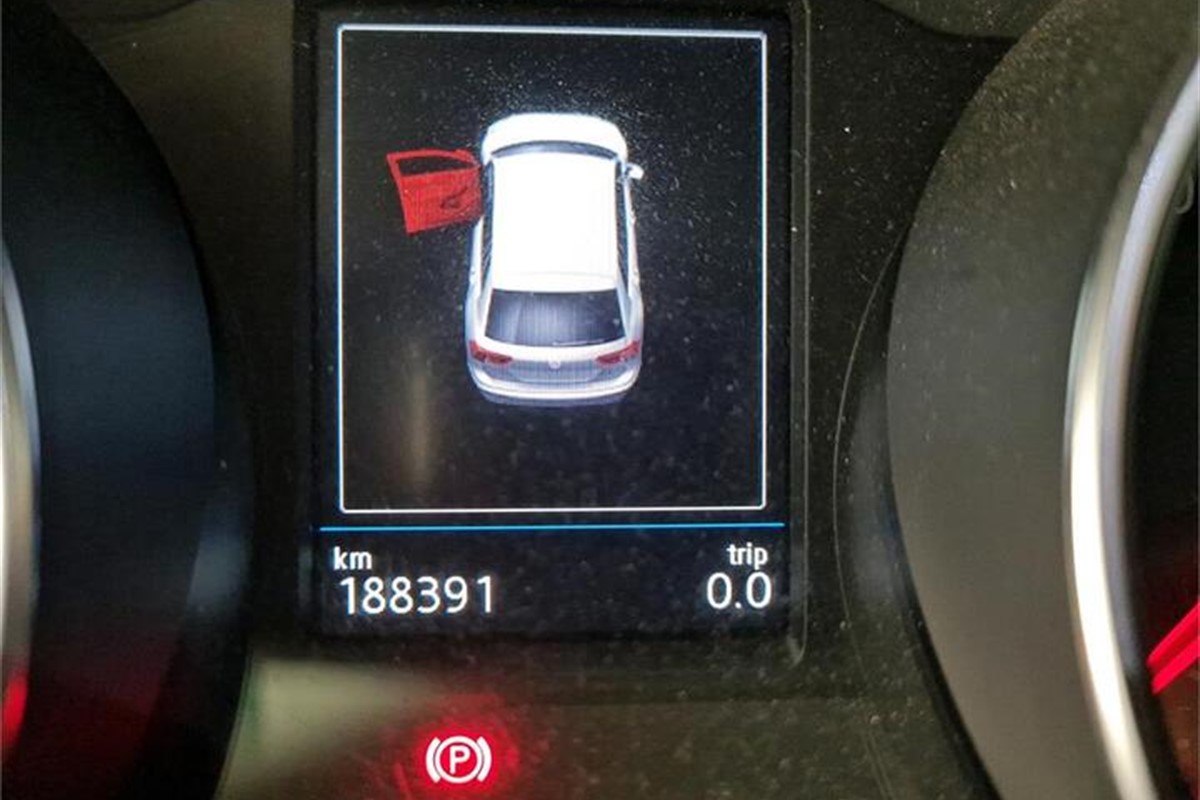 Volkswagen Tiguan
 2.0 TDi Comfortline BlueMotion