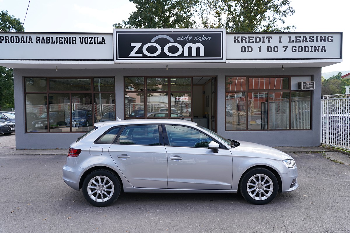 Audi A3
 1,6 TDI SPORTBACK ATTRACTION >novi model<