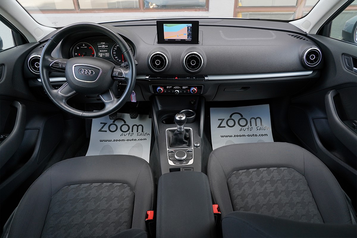 Audi A3
 1,6 TDI SPORTBACK ATTRACTION >novi model<