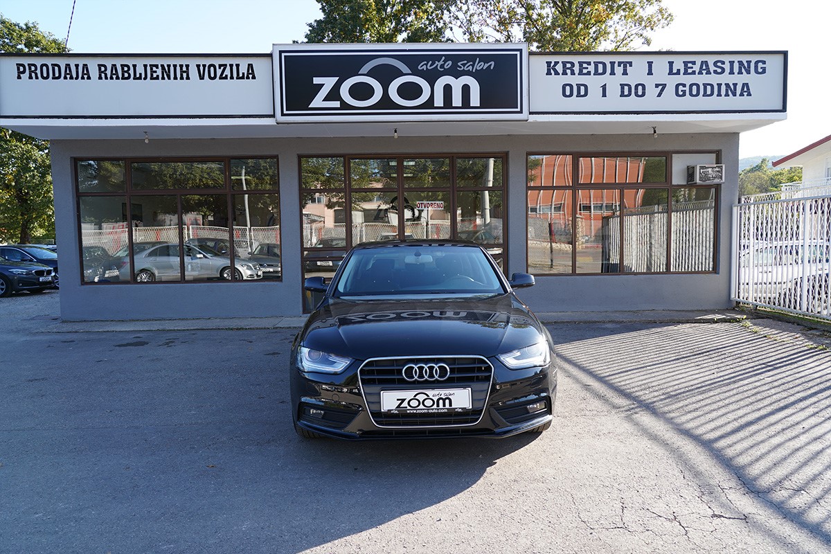 Audi A4
 2.0 TDI