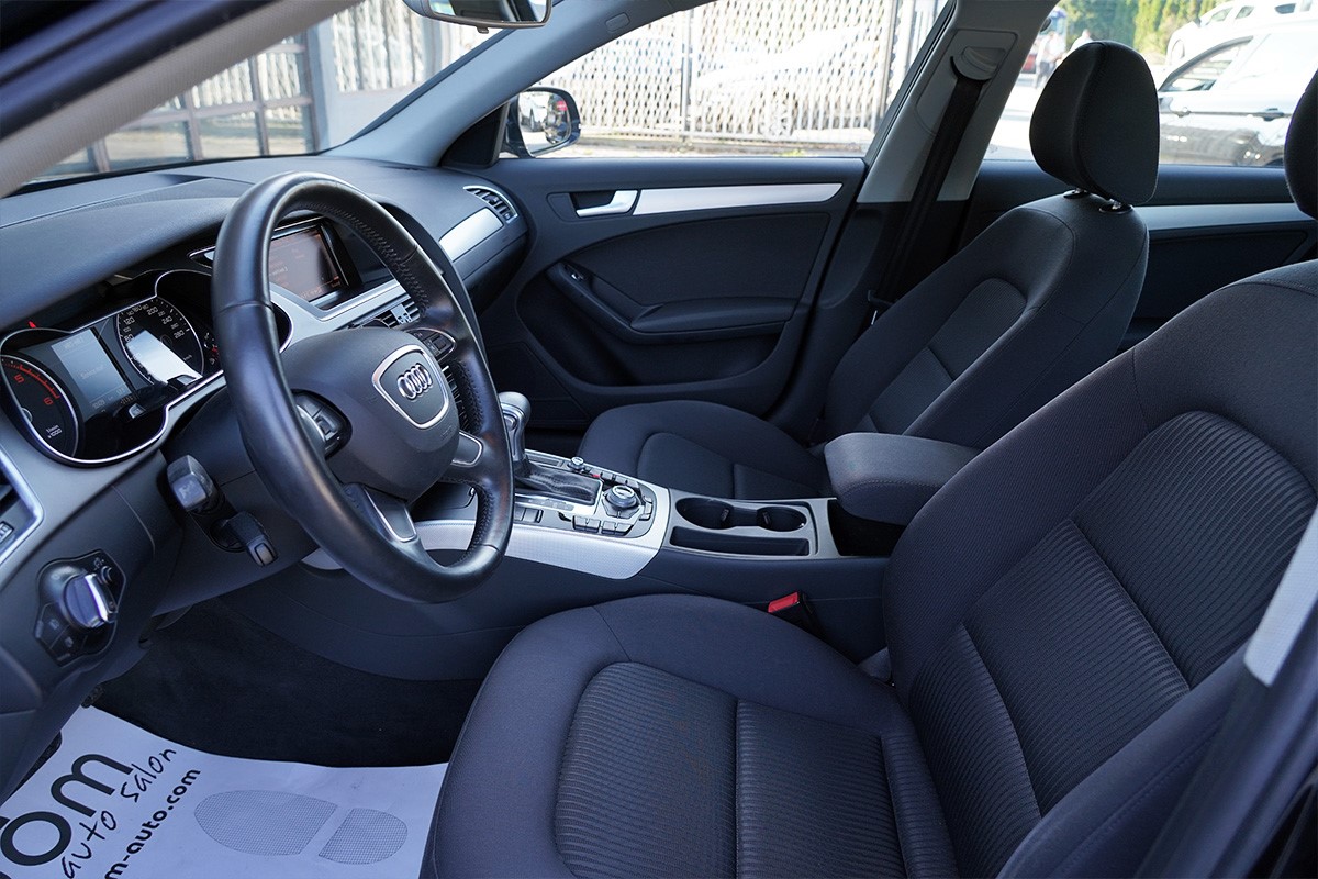 Audi A4
 2.0 TDI