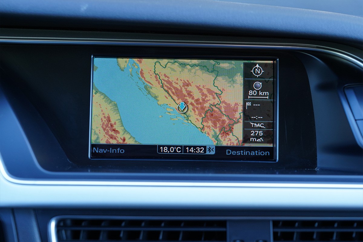 Audi A4
 2,0 TDI