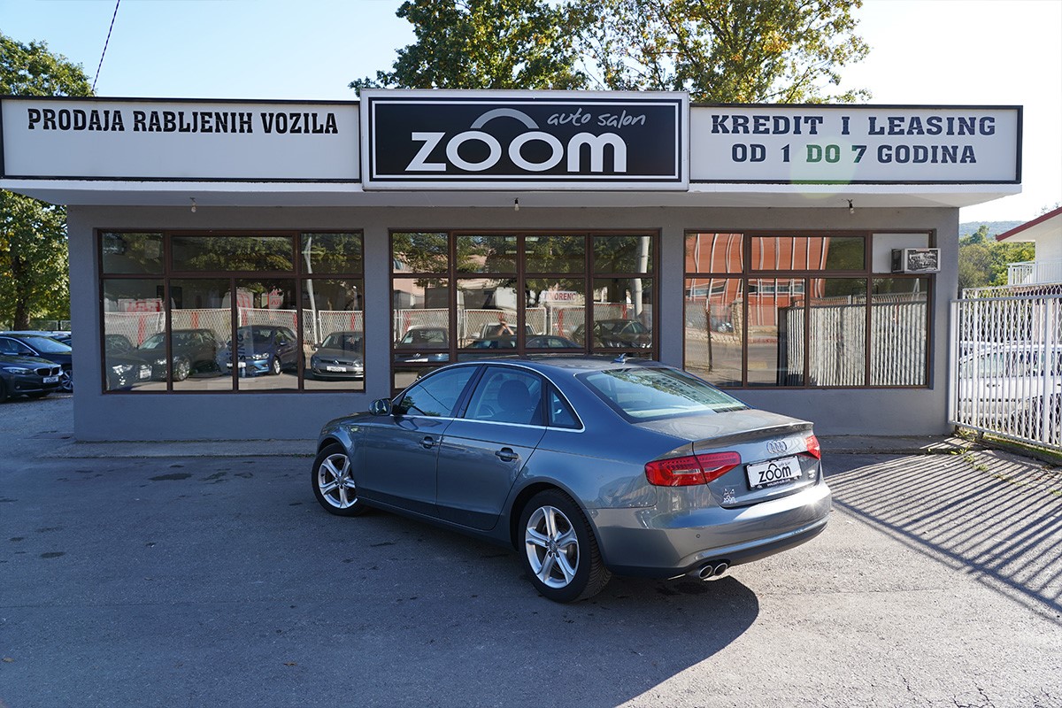 Audi A4
 2,0 TDI