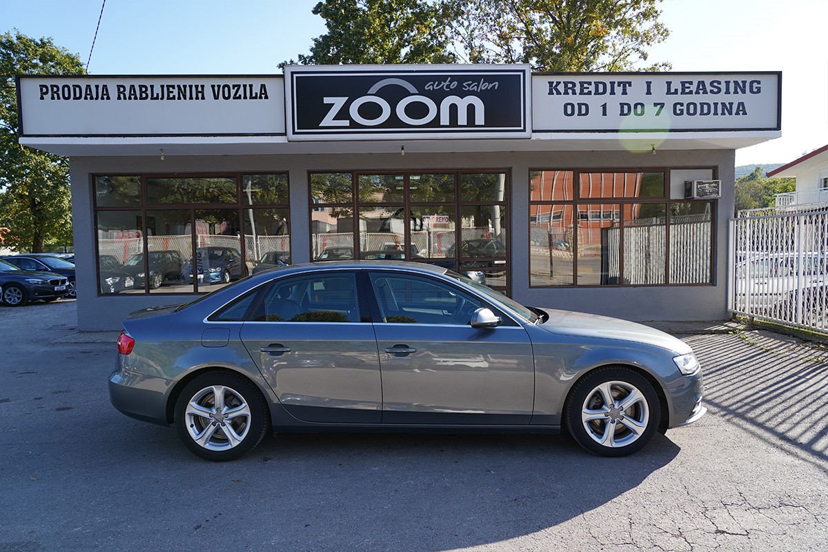Audi A4
 2,0 TDI