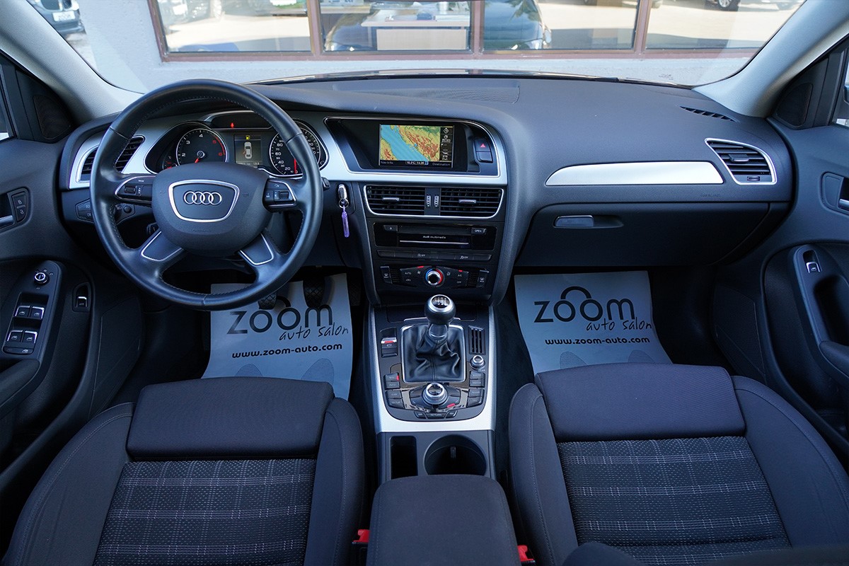 Audi A4
 2,0 TDI