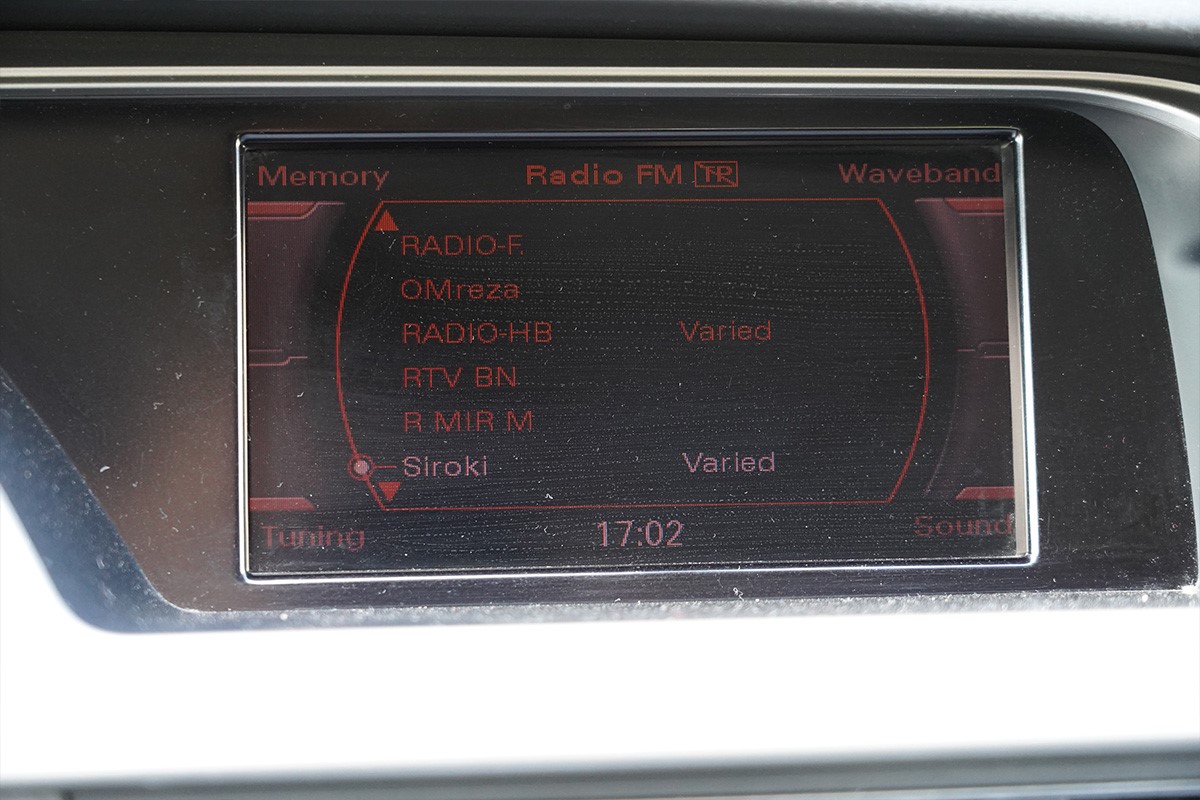 Audi A4
 2,7 TDI