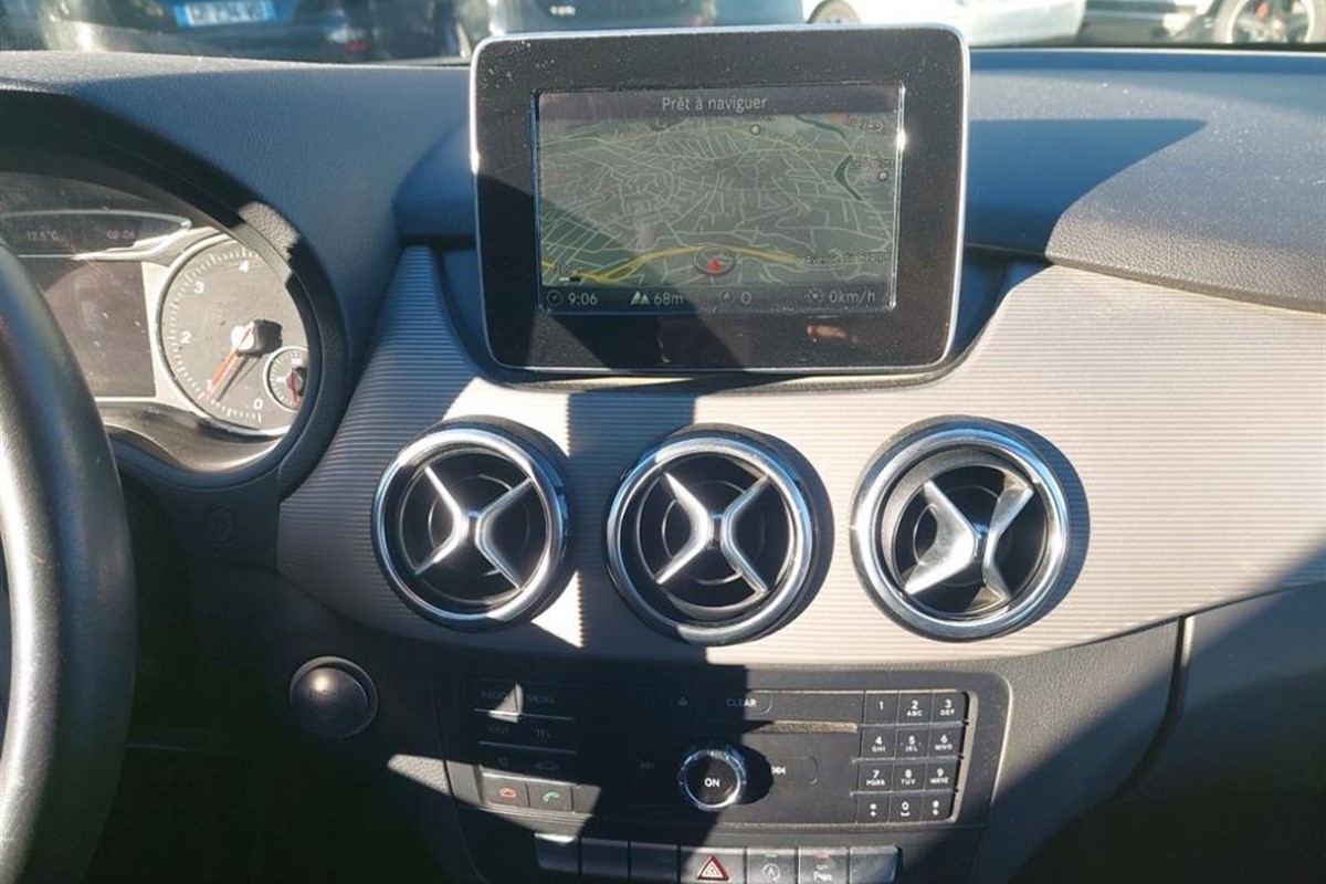 Mercedes-Benz B-Class 160d Business Edition
