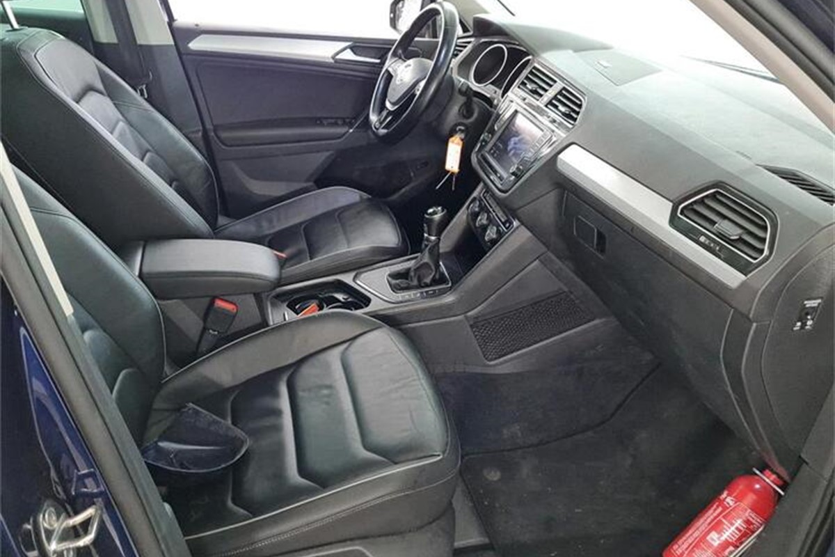 Volkswagen Tiguan
 2.0 TDi Comfortline BlueMotion