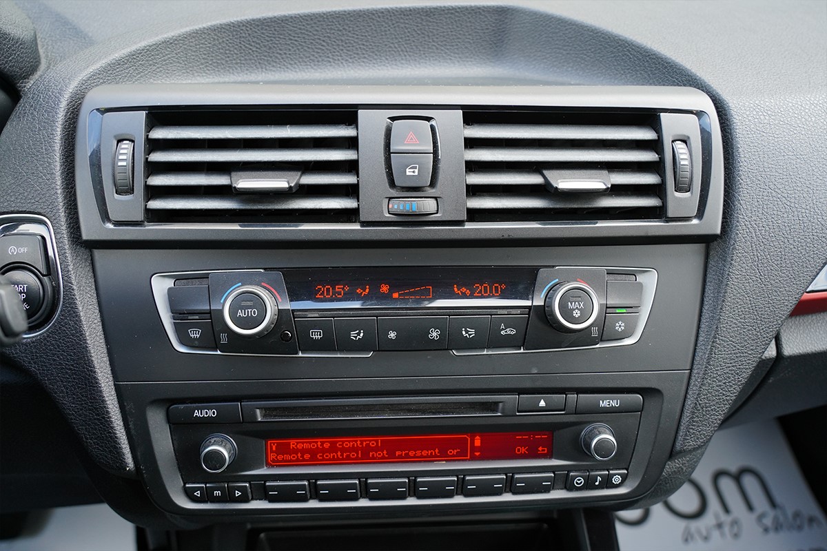 BMW
 1-Series F20 118D SPORT