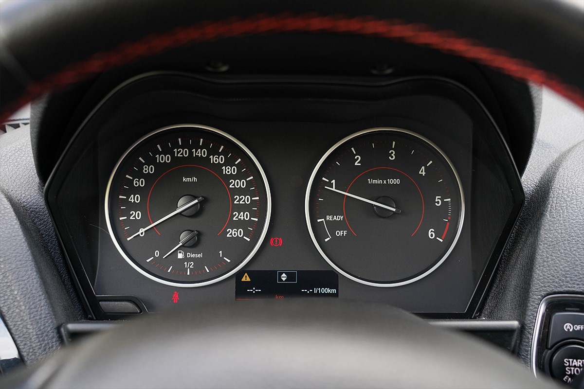 BMW
 1-Series F20 118D SPORT