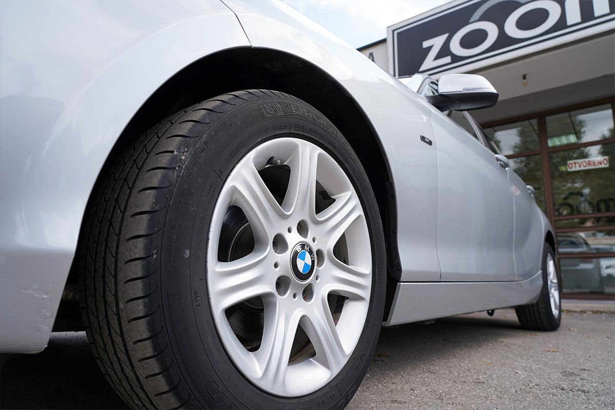 BMW
 1-Series F20 118D SPORT