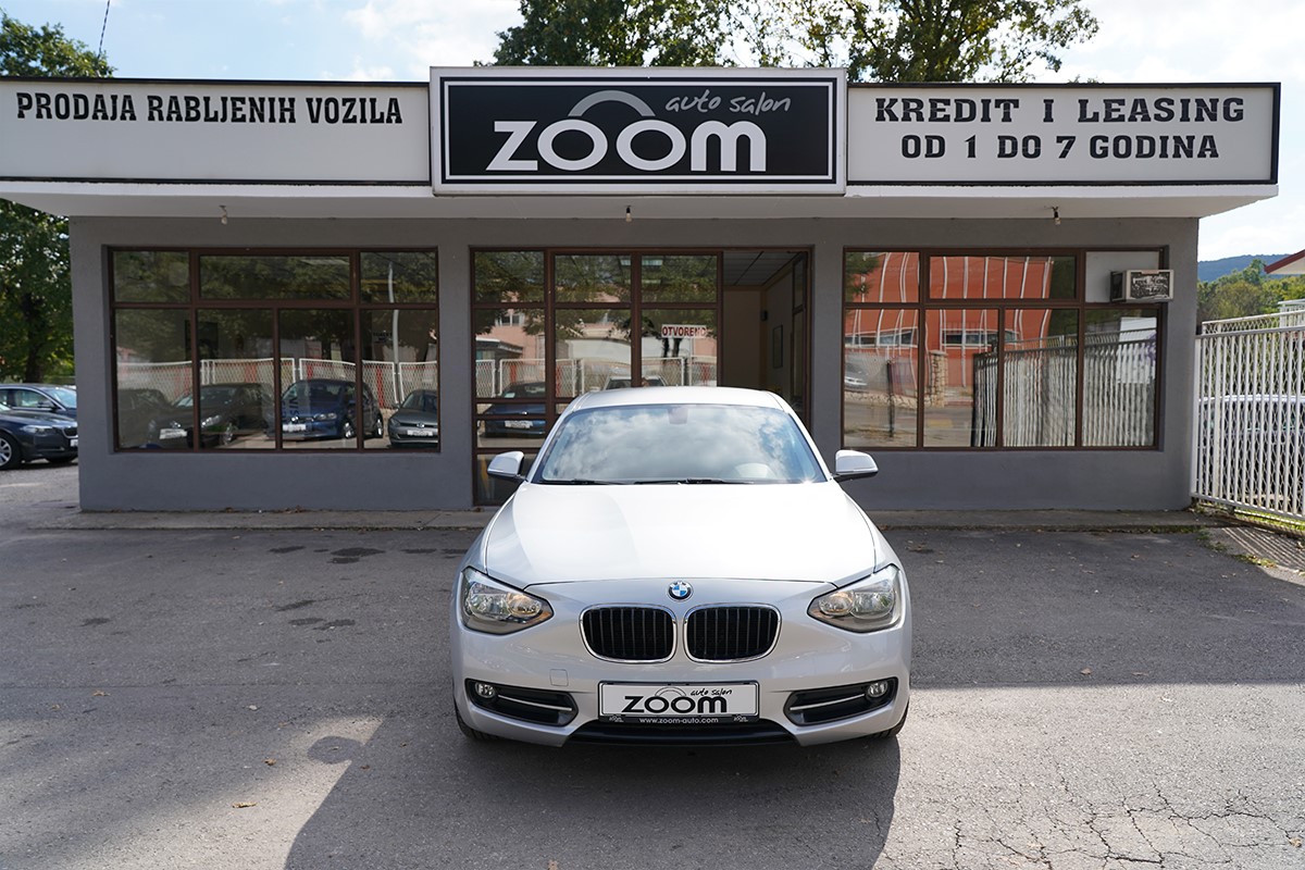 BMW
 1-Series F20 118D SPORT