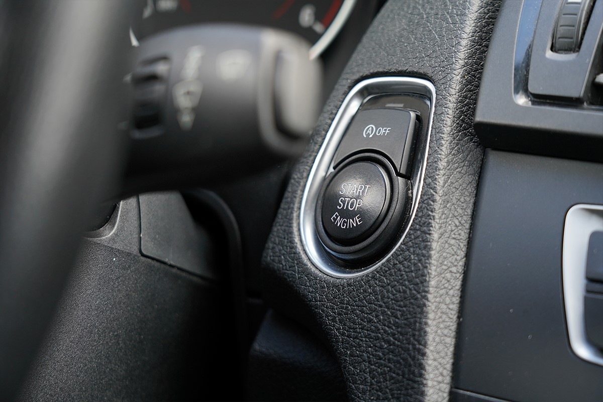 BMW
 1-Series F20 118D SPORT