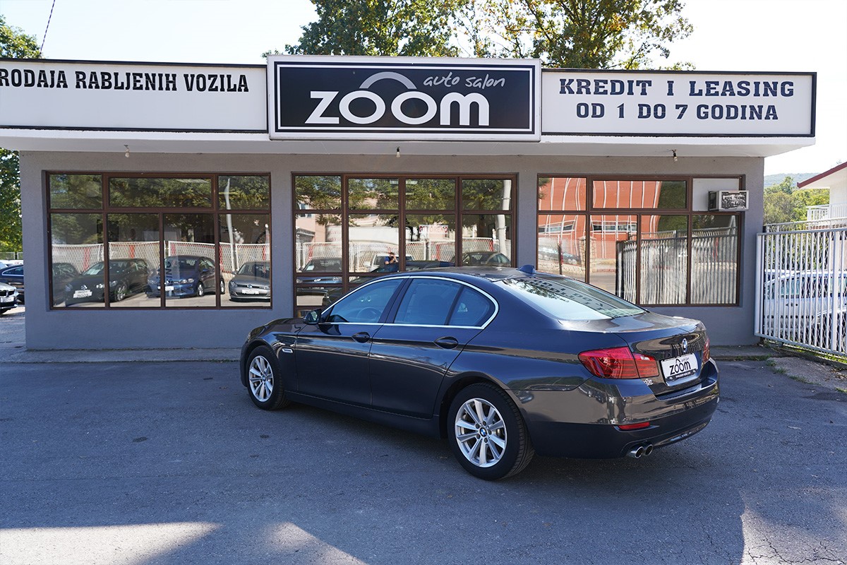 BMW
 520d  SERIE 5 F10