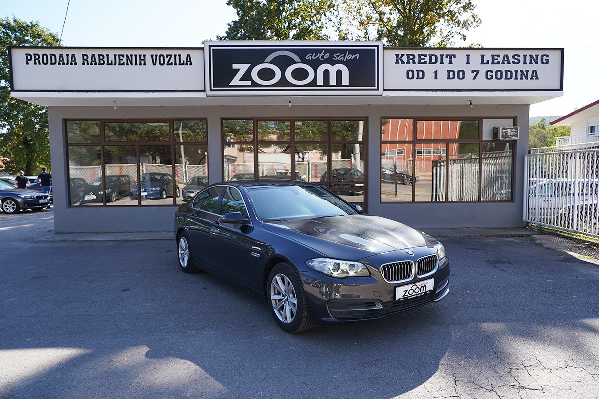 BMW
 520d  SERIE 5 F10