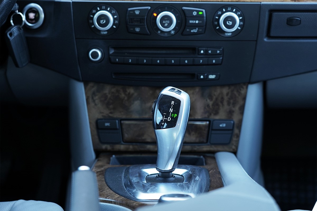 BMW
 5-Series 525 D
