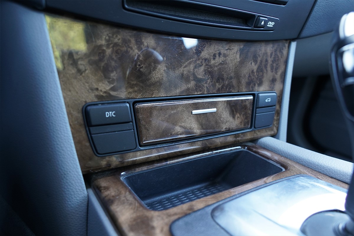 BMW
 5-Series 525 D
