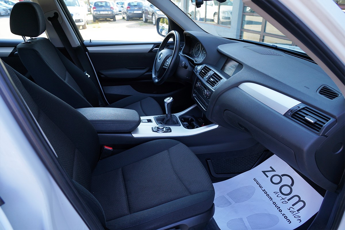 BMW
 X3
 xDrive 2.0D Confort