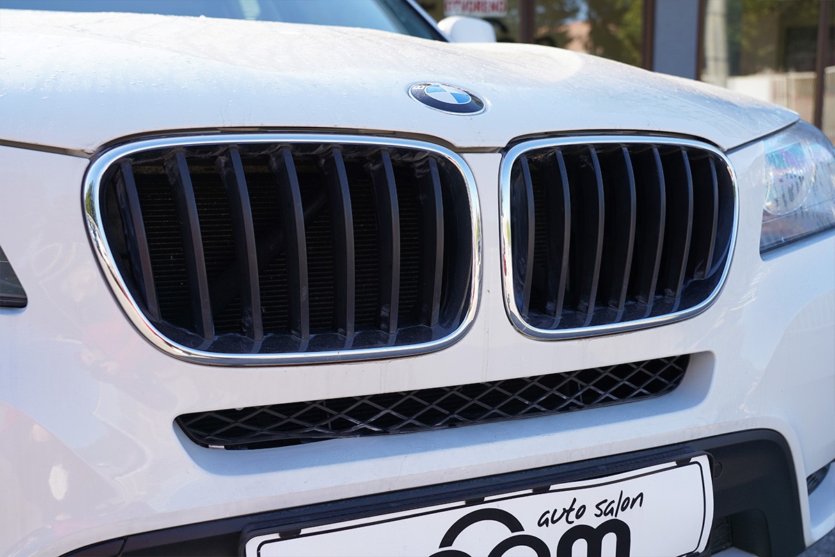 BMW
 X3
 xDrive 2.0D Confort