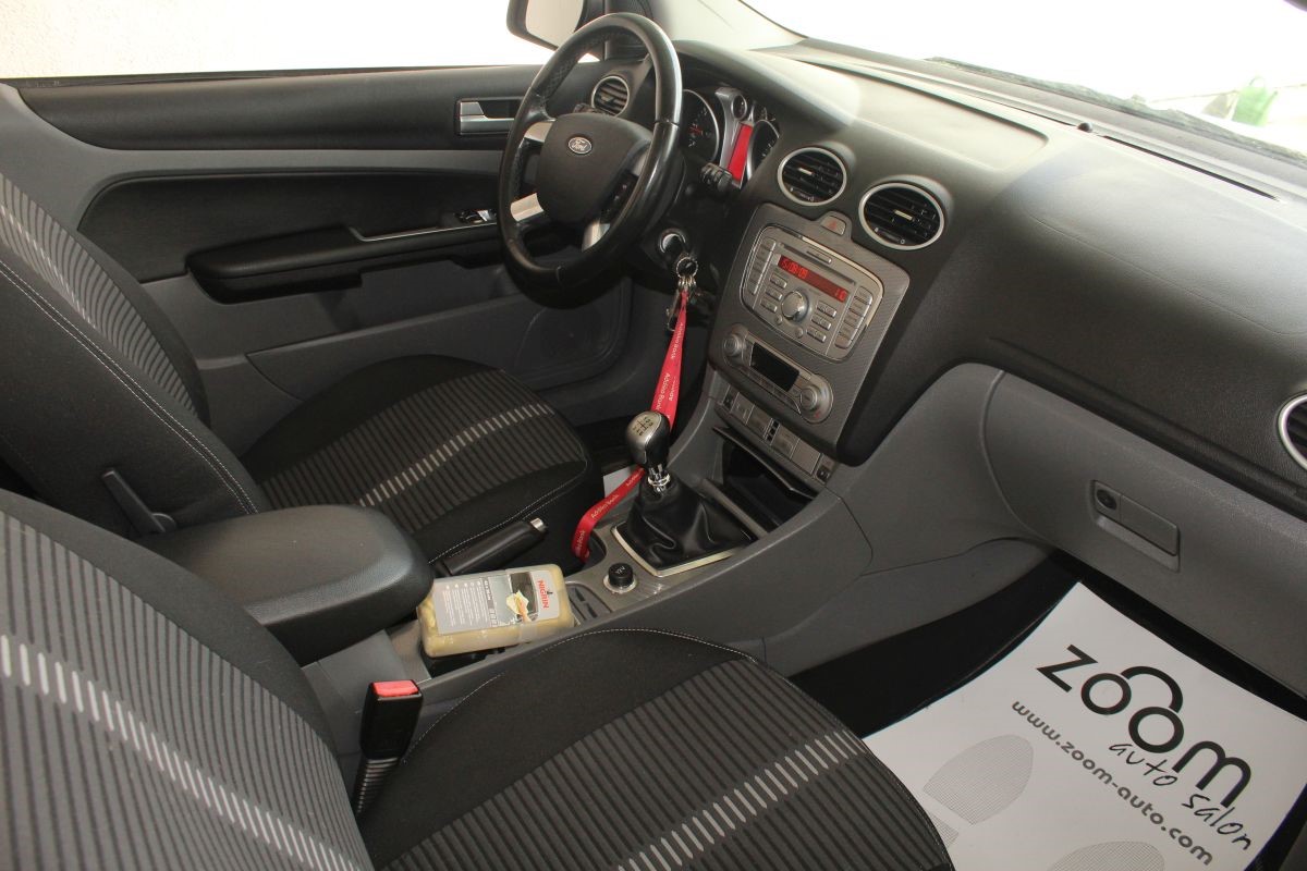 Ford
 Focus
 2.0 TDCi Cabriolet-Coupe