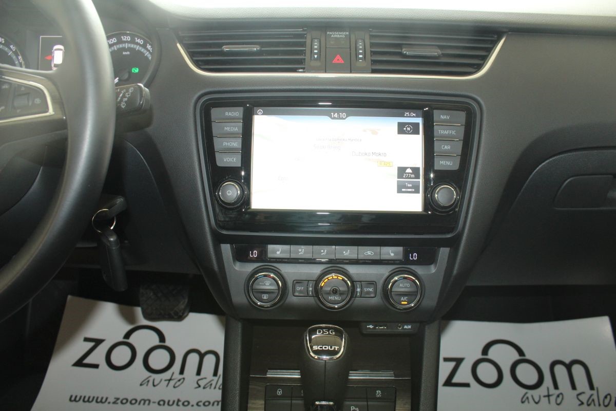Škoda Octavia SCOUT 2,0 TDI 4X4 