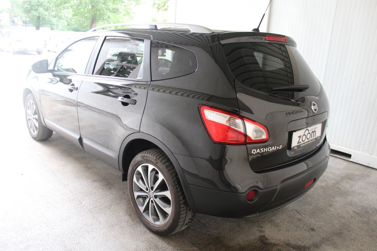 Nissan
 Qashqai 2,0 DCI TEKNA 4X4 Automatik >QASHQAI+2< 7 SJEDIŠTA 