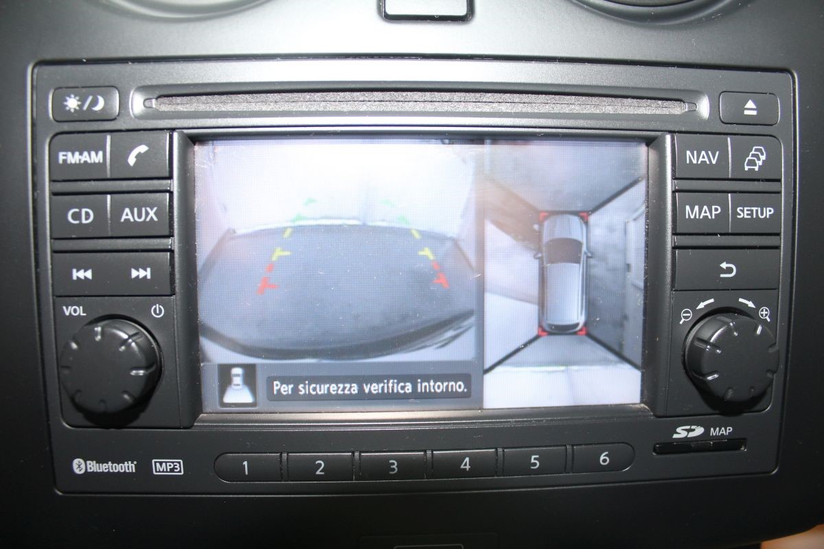 Nissan
 Qashqai 2,0 DCI TEKNA 4X4 Automatik >QASHQAI+2< 7 SJEDIŠTA 