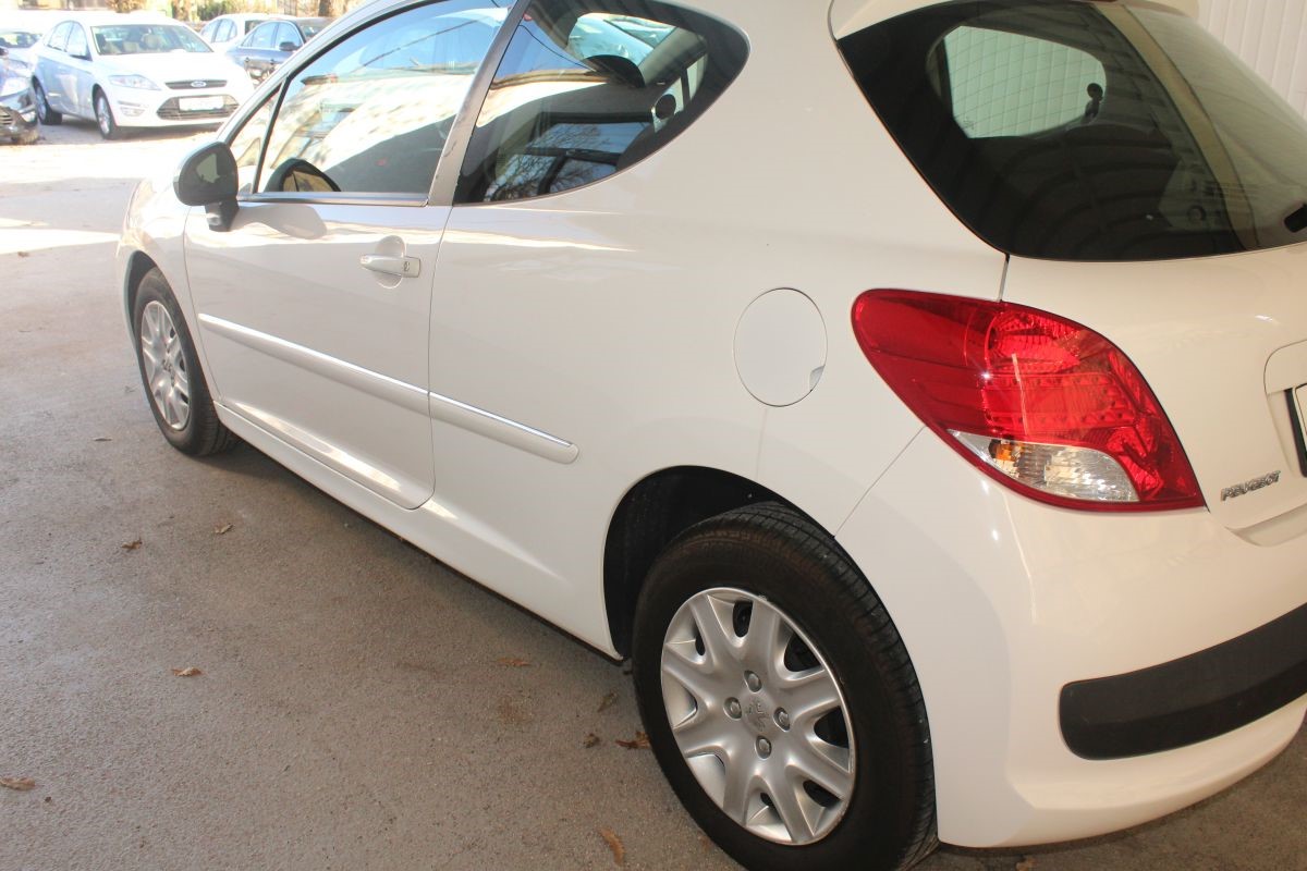 Peugeot 207 1,4 HDI
