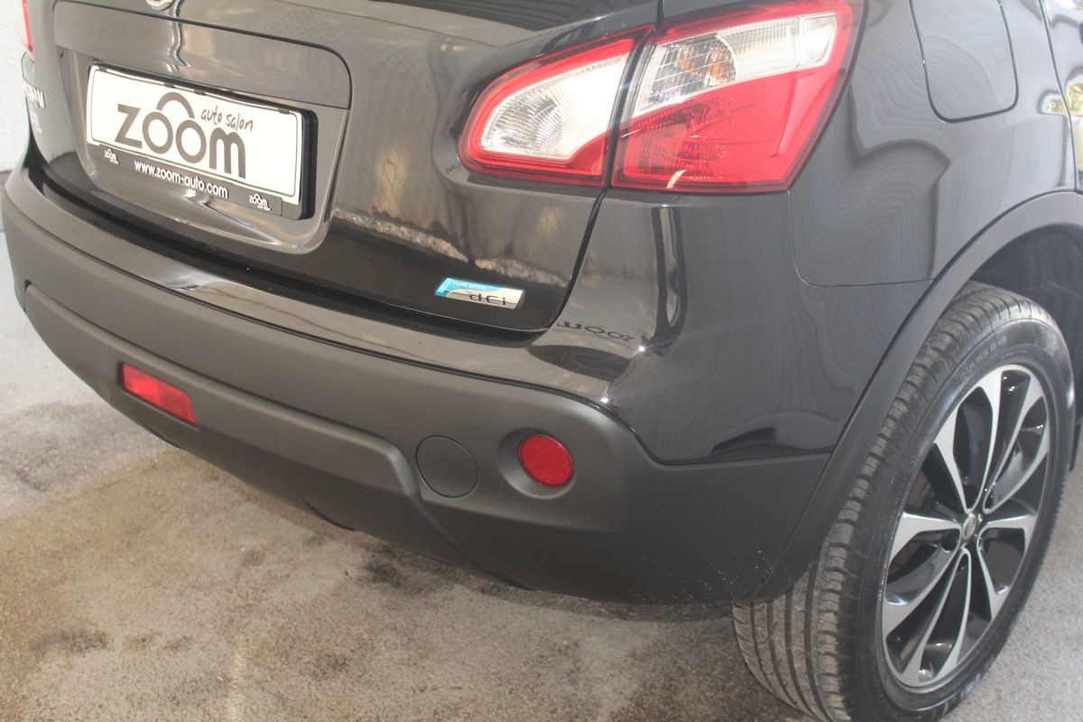 Nissan
 Qashqai 1,6 DCI