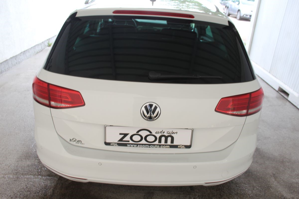 Volkswagen Passat 2.0 TDI VARIANT COMFORTLINE CARAT >DSG-Tiptronik< novi model