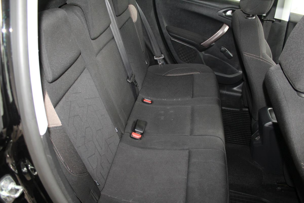 Peugeot 2008 1.6 HDI