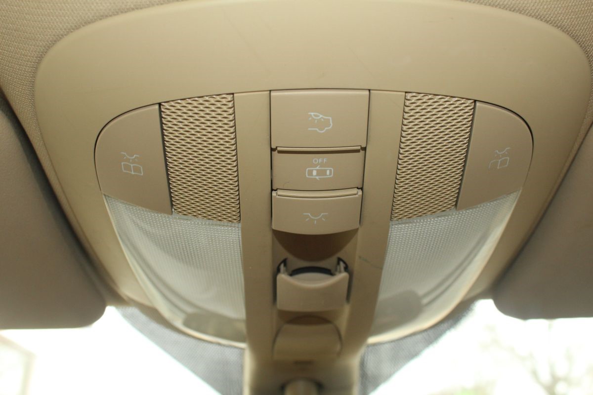Mercedes-Benz ML-Class
 320 CDI