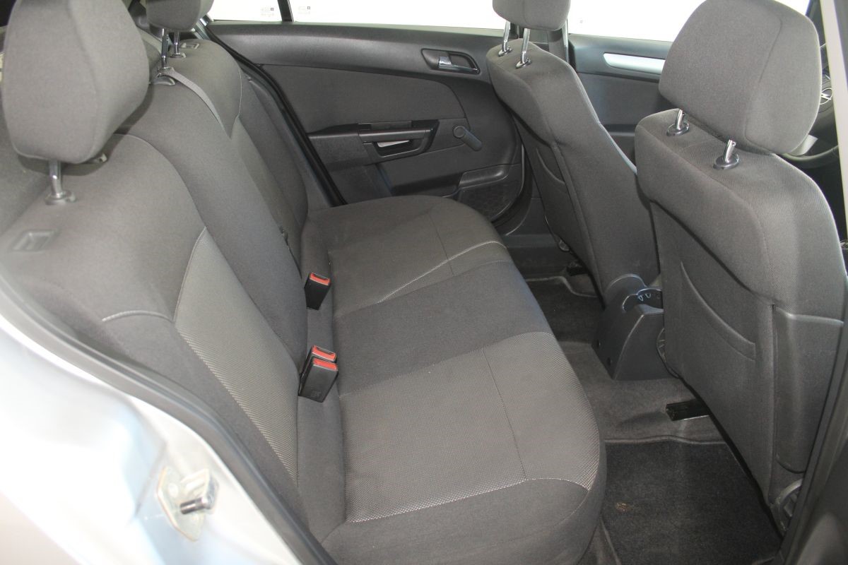 Opel Astra 1.7 CDTi