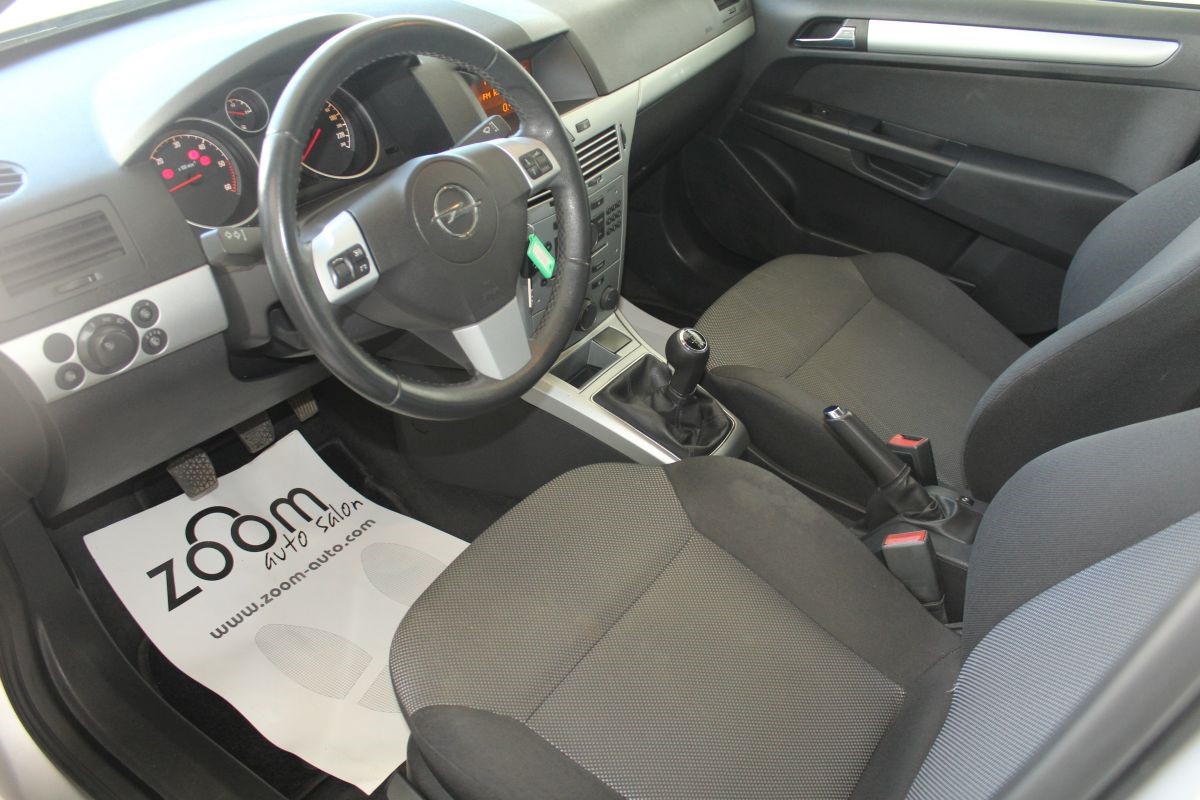 Opel Astra 1.7 CDTi
