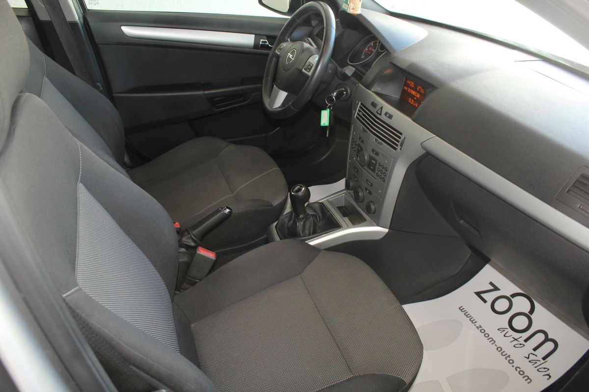 Opel Astra 1.7 CDTi